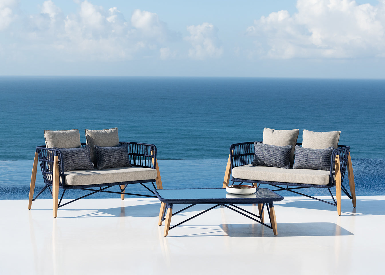 Nautilus, modular sofa collection