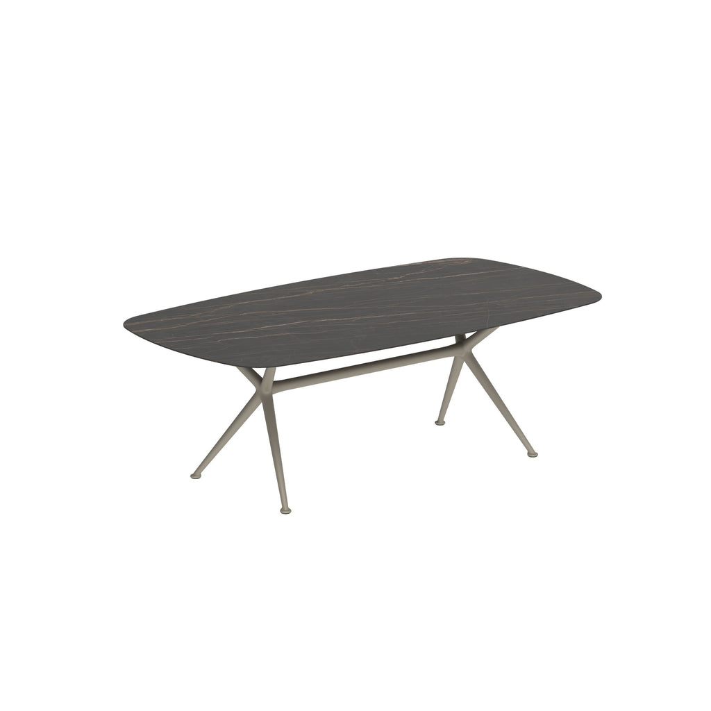 EXES Oval Tables