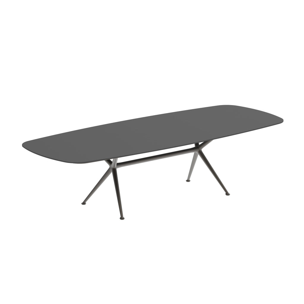 EXES Oval Tables