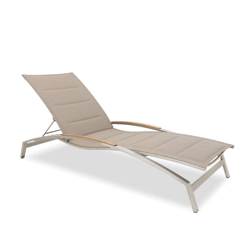 Plaza Lounger