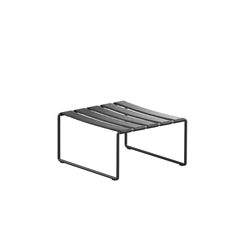 Strappy outdoor footrest in black
