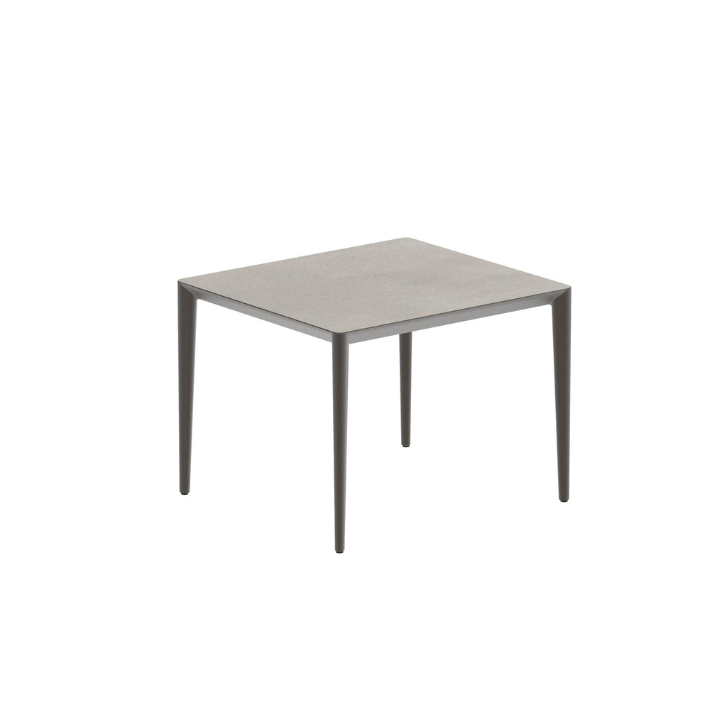 U-nite Square Ceramic Tables